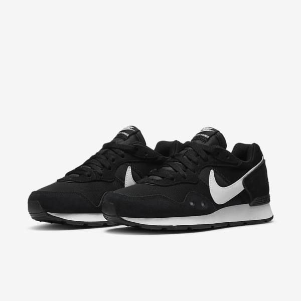 Nike Venture Runner Women's Sneakers Black / White | NK385TLF