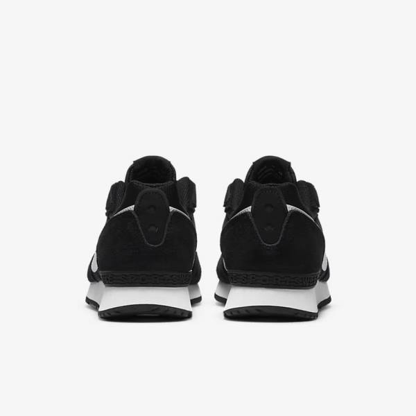 Nike Venture Runner Women's Sneakers Black / White | NK385TLF