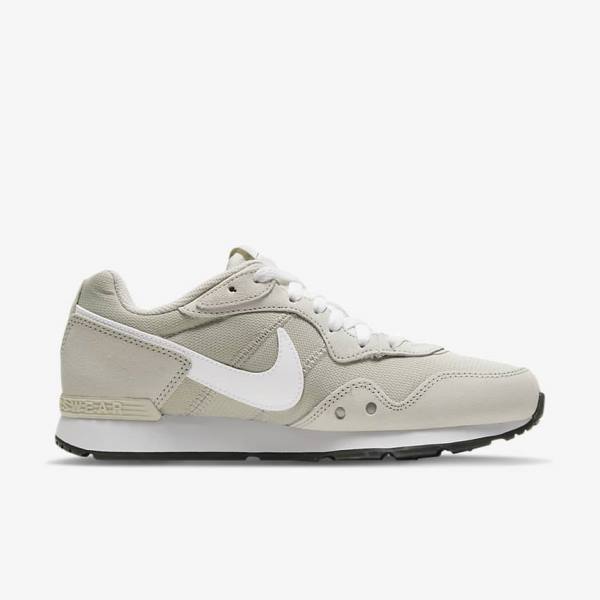 Nike Venture Runner Women's Sneakers Light Beige / Light Beige / White | NK421DCJ