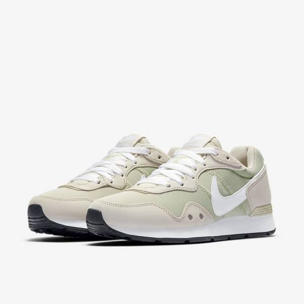 Nike Venture Runner Women's Sneakers Light Beige / Light Beige / White | NK421DCJ