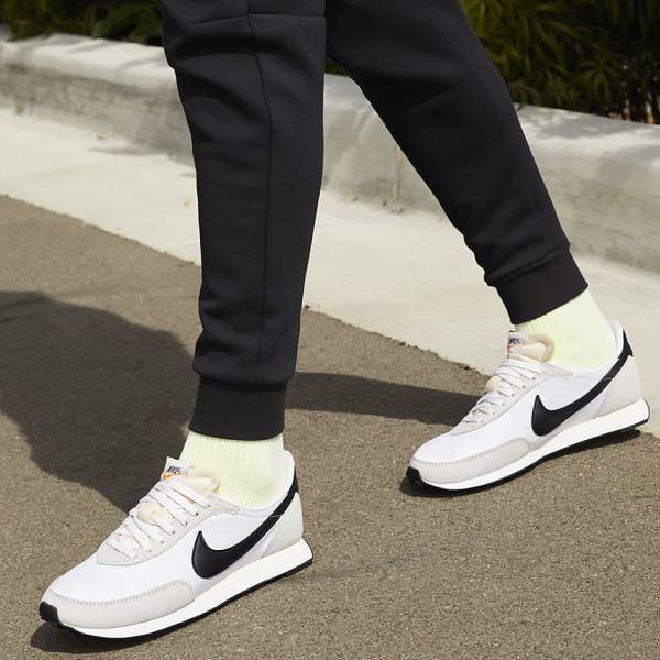 Nike Waffle Trainer 2 Men's Sneakers White / Black | NK915TFX