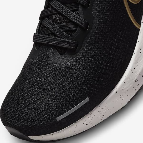 Nike ZoomX Invincible Run Flyknit Road Men's Running Shoes Black / Metal Gold | NK523LWO