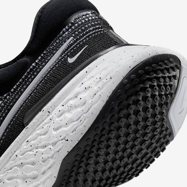 Nike ZoomX Invincible Run Flyknit Road Men's Running Shoes White / Black / White | NK958XMJ