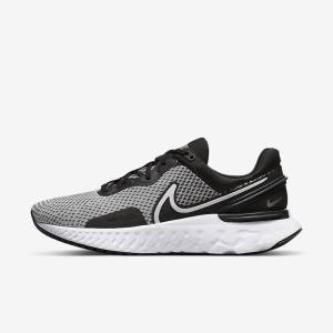 Nike React Miler 3 Road Men's Running Shoes White / Black / Metal Silver | NK491RES