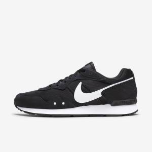 Nike Venture Runner Men's Sneakers Black / White | NK624ZMW